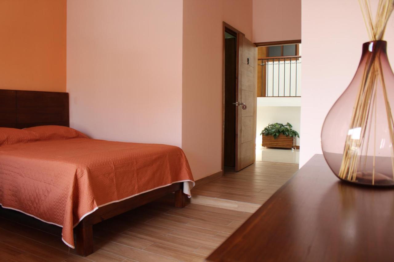 Hotel Casa Peregrina タパルパ エクステリア 写真