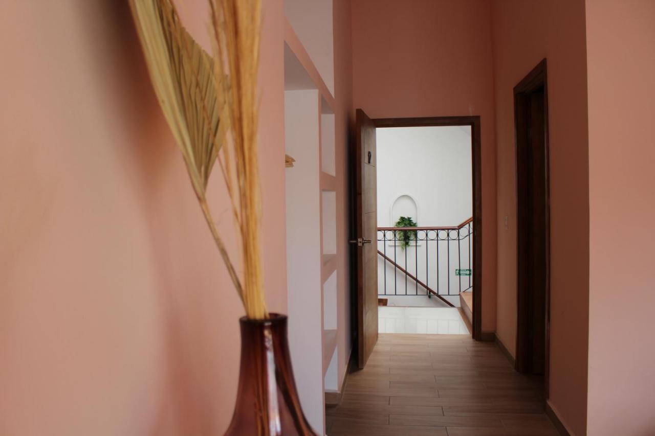 Hotel Casa Peregrina タパルパ エクステリア 写真