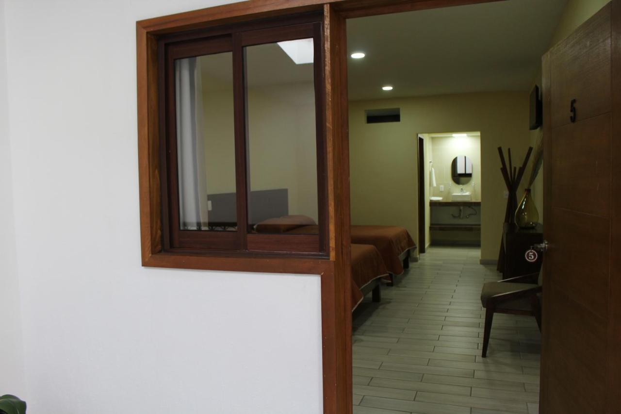 Hotel Casa Peregrina タパルパ エクステリア 写真