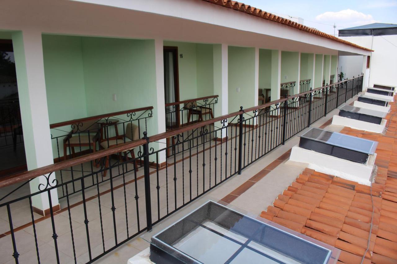 Hotel Casa Peregrina タパルパ エクステリア 写真