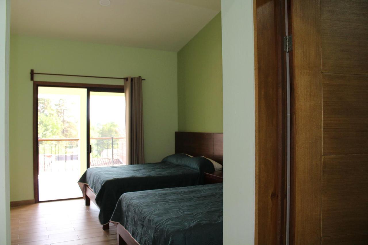 Hotel Casa Peregrina タパルパ エクステリア 写真